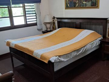 9 Bedroom Villa for sale in Nong Ngu Lueam, Nakhon Pathom