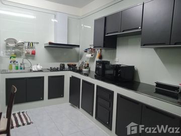 2 Bedroom Townhouse for sale in Hat Yai, Songkhla