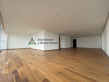 Espectacular PH en Venta (Tres Cumbres)