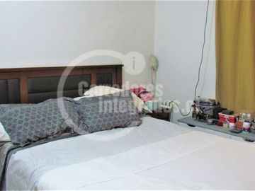 Departamento en Venta en Mateo de Toro y Zambrano, La Reina