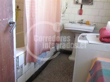 Casa en Venta en cercano a Metro Fernándo Castillo Velasco