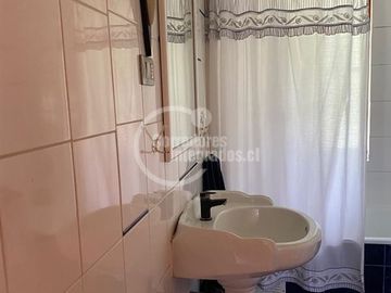 Casa en Venta en Av. Virginia Subercaseaux, Pirque