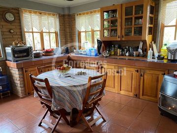 Casa en Venta en Av. Virginia Subercaseaux, Pirque