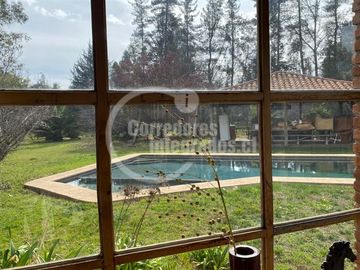 Casa en Venta en Av. Virginia Subercaseaux, Pirque