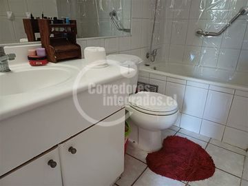 Casa en Venta en LA REINA