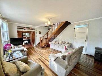 Casa en Venta en Los Olmos con Exequiel Fernández