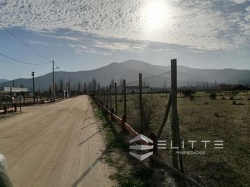Parcela en Venta en (KRM) Parcela plana| con luz y agua| Sector lo ovalle| en condominio| 35 minutos Viña del Mar