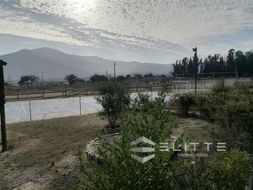 Parcela en Venta en (KRM) Parcela plana| con luz y agua| Sector lo ovalle| en condominio| 35 minutos Viña del Mar