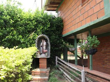 VENTA de CASA CAMPESTRE en PEREIRA
