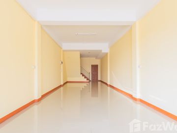 2 Bedroom Townhouse for sale in Mae Chua, Phrae