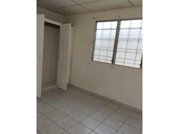 VENDO CASA EN LA CHORRERA VALLE DORADO 2R