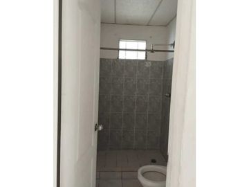 VENDO CASA EN LA CHORRERA VALLE DORADO 2R