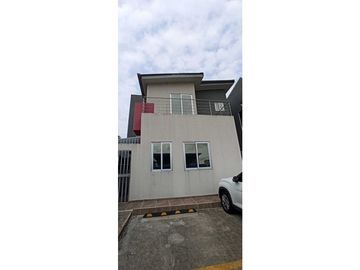 SE VENDEN  DUPLEX EN PARQUE LEFEVRE |  128MT2