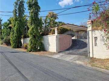 Venta de casa en Coronado (Club de Golf) GTA