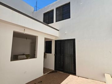 Casa en Country Álamos, sector Ceiba