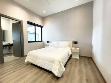 4 Bedroom House for sale at Wang Tan Home