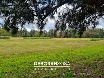 Casa en venta 6 ambientes en el Barrio El Nautico Country Club Escobar apto credito