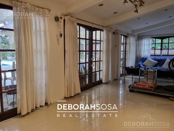 Casa en venta 6 ambientes en el Barrio El Nautico Country Club Escobar apto credito