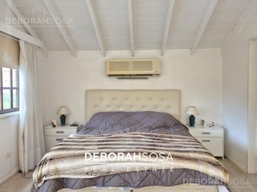 Casa en venta 6 ambientes en el Barrio El Nautico Country Club Escobar apto credito
