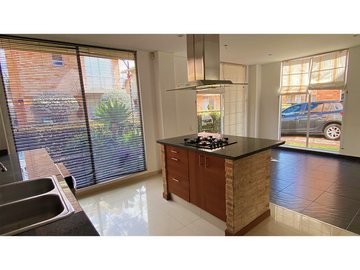 Excelente casa campestre en venta  Chía
