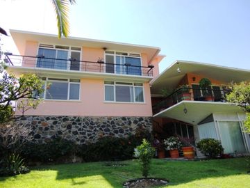 Casa en Privada en Delicias Cuernavaca - ARI-984-Cp
