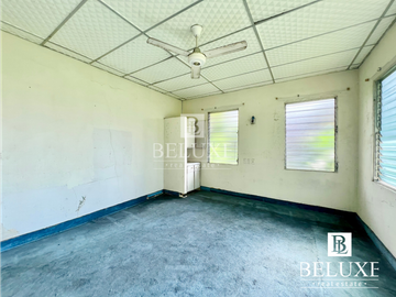 VENTA CASA EXCELENTE UBICACION EN ALTOS DEL GOLF (4)