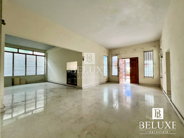 VENTA CASA EXCELENTE UBICACION EN ALTOS DEL GOLF (4)