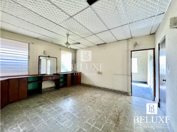 VENTA CASA EXCELENTE UBICACION EN ALTOS DEL GOLF (4)