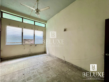 VENTA CASA EXCELENTE UBICACION EN ALTOS DEL GOLF (4)