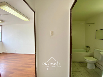 Departamento en Venta en Lord Cochrane Metro Moneda