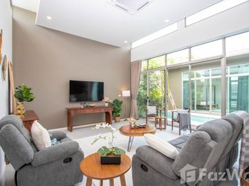 3 BR Pool House At Rochalia Near Lanna International