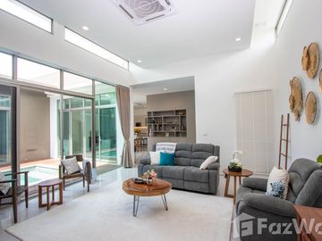 3 BR Pool House At Rochalia Near Lanna International
