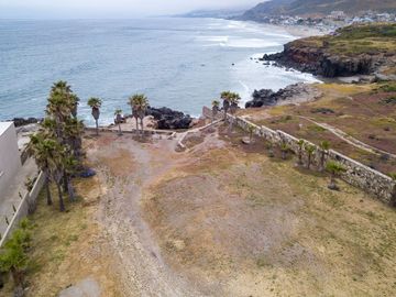 Your Private Oceanfront Family Paradise in Punta Piedra