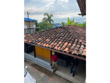 Se Vende Finca abordo de carretera en Ulloa Valle