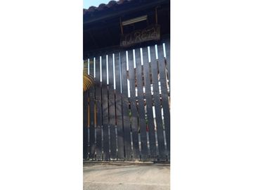 Se Vende Finca abordo de carretera en Ulloa Valle