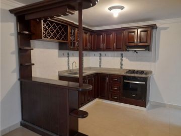 Casa de dos pisos en venta Barrio El Bosque Palmira Valle Colombia