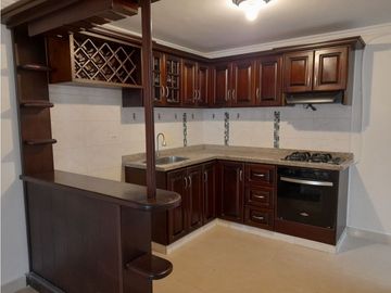 Casa de dos pisos en venta Barrio El Bosque Palmira Valle Colombia