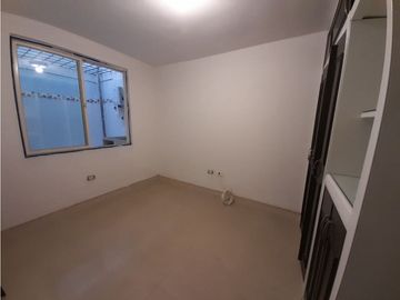 Casa de dos pisos en venta Barrio El Bosque Palmira Valle Colombia