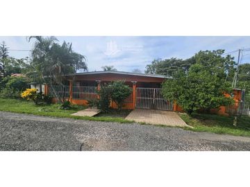 VENDO.CASA.EN ALGARROBO