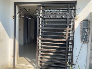 PRO1871 Casas en Venta, Sol Residencial en Juarez