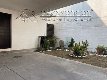PRO1871 Casas en Venta, Sol Residencial en Juarez