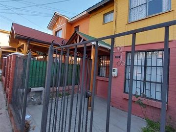 Casa en Venta en Cerca del Centro de Extensión Municipal Don Ramón