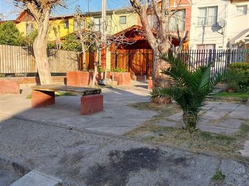Casa en Venta en Cerca del Centro de Extensión Municipal Don Ramón