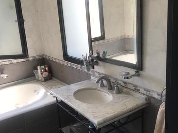 Excelente Casa en COMPLEJO VILLA NUEVA - Santa Clara
