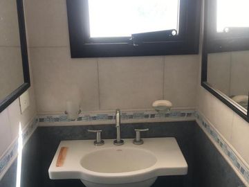 Excelente Casa en COMPLEJO VILLA NUEVA - Santa Clara