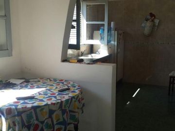 CASA EN VENTA SOBRE AMPLIO LOTE