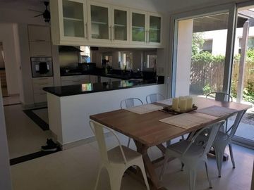 CASA en  venta  en COMPLEJO NORDELTA - LA ISLA