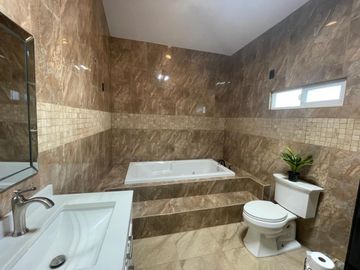 Casa en Venta en Cuesta Blanca