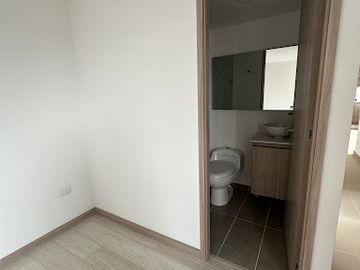 VENTA de APARTAMENTO en SABANETA