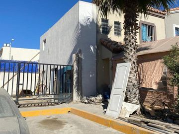 Se vende casa en Barcelona Residencial, Tijuana